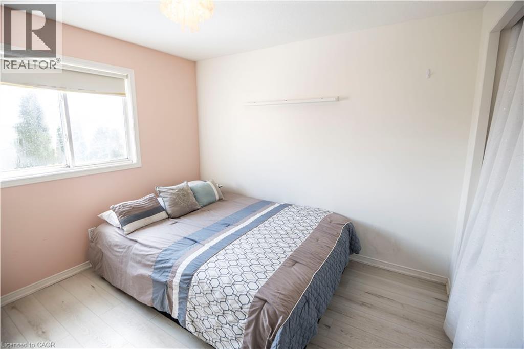 147 DUBRICK Crescent Unit# 1, Kitchener, Ontario, N2E4G3 — Photo 21