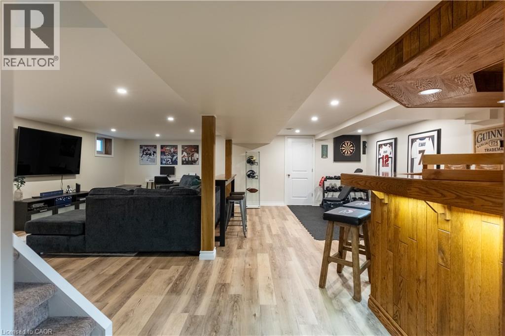 4 HARRIS Street - 17