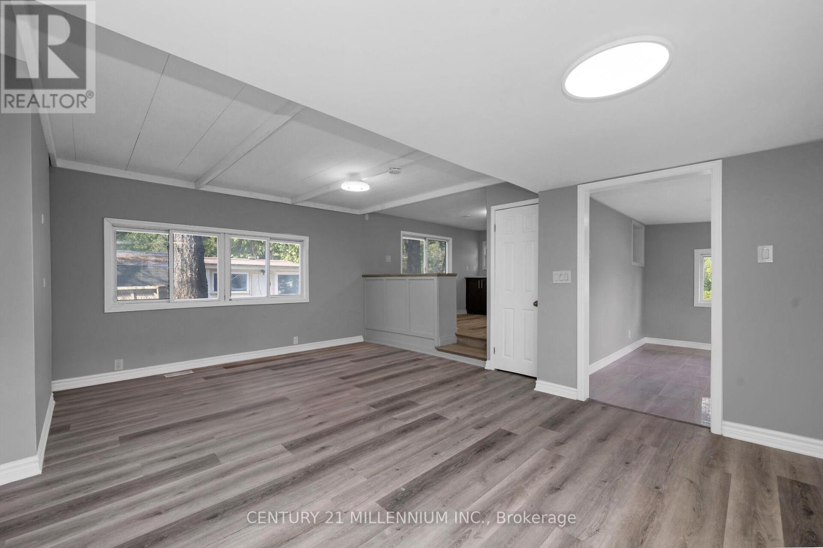 17 CEDAR LANE - 17