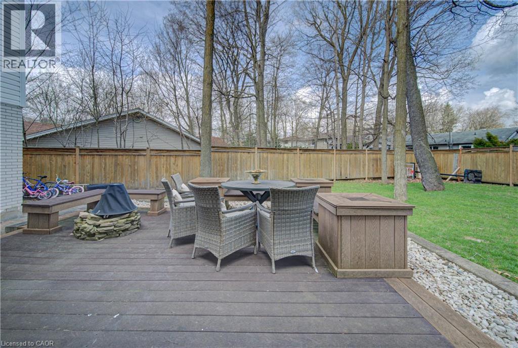 298 FERNDALE Place - 39