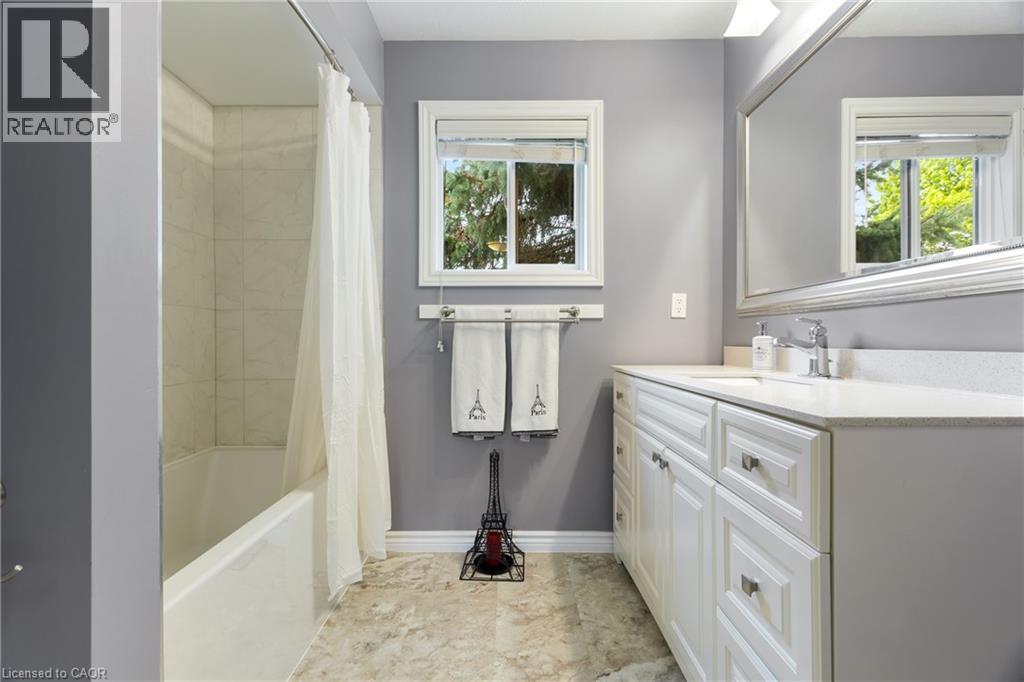 1 HILLTOP Drive, Ayr, Ontario, N0B1E0 — Photo 26