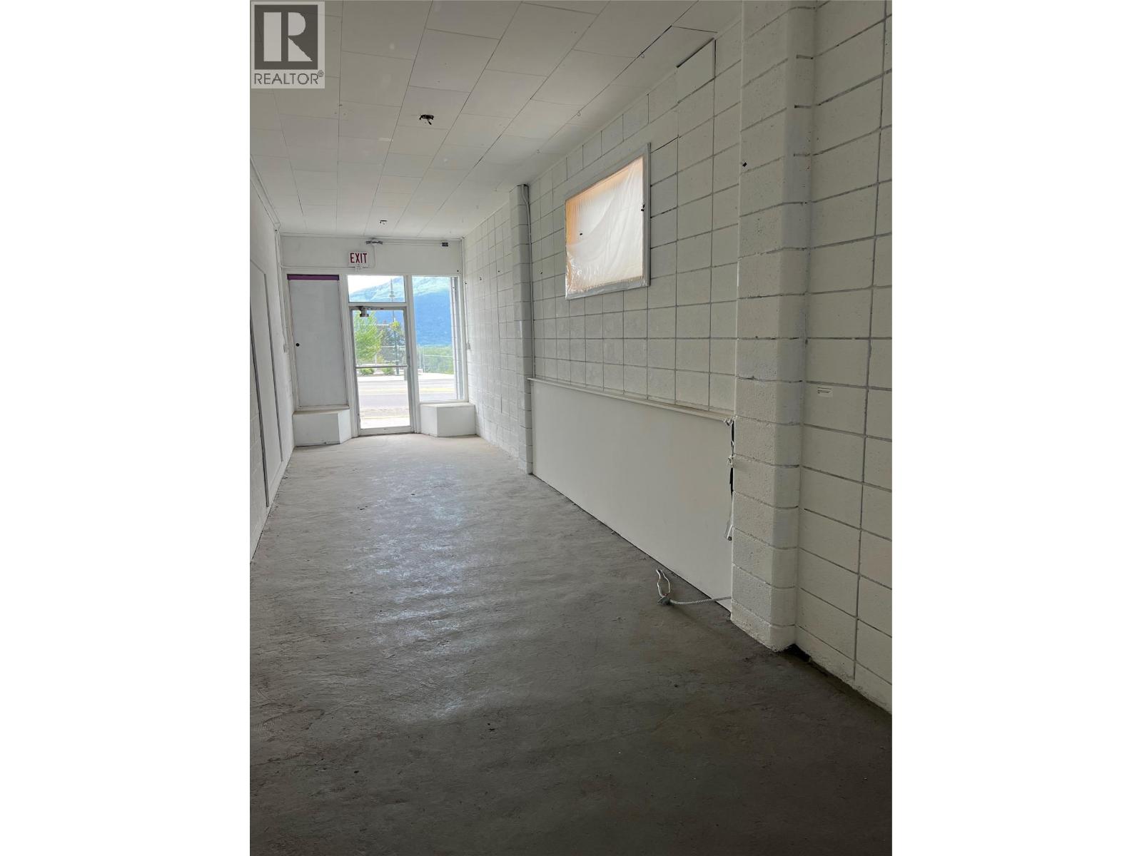 Other for Sale in Creston – 116 NORTHWEST Boulevard, Creston - Image 14