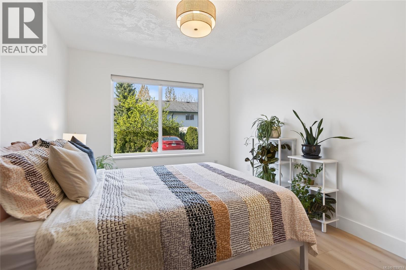 104 4699 Alderwood Pl, Courtenay