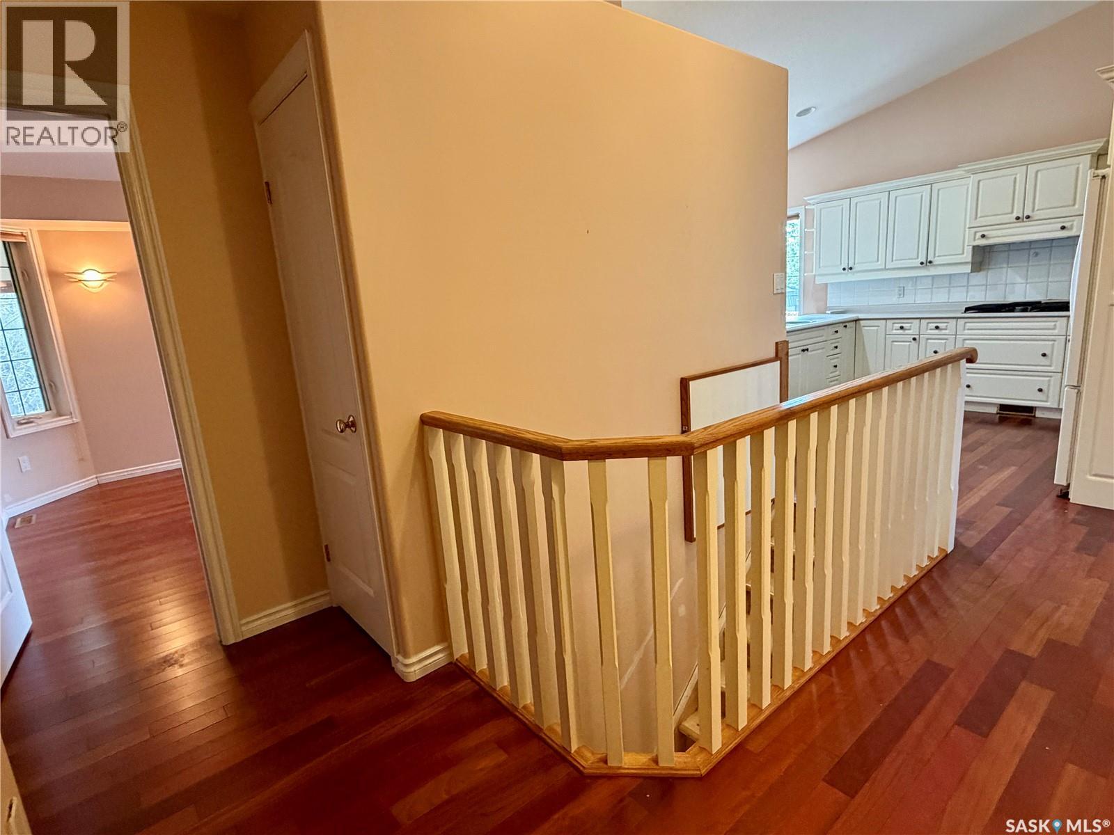 616 3rd STREET E - 17