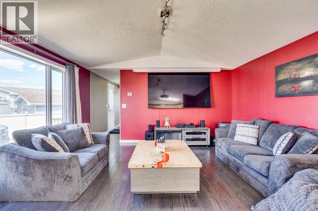 123 Hunter Place, Fort McMurray