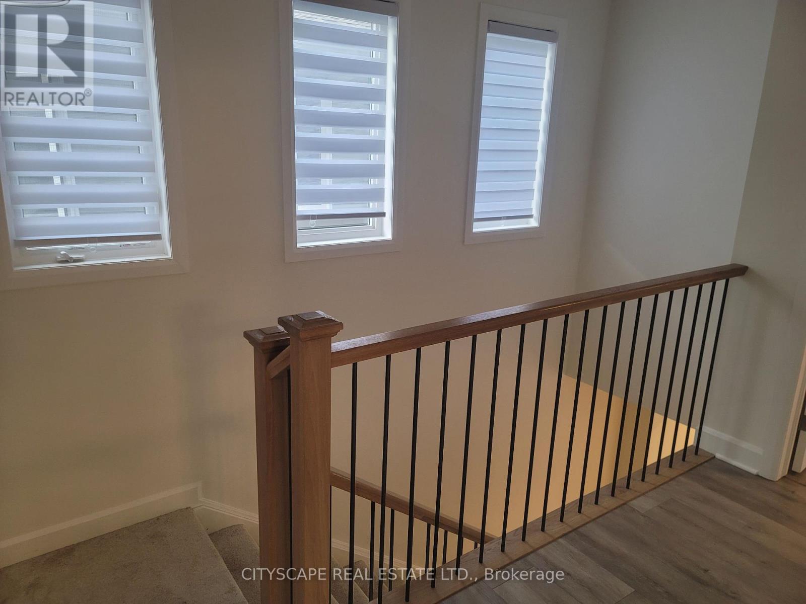 326 BUCKTHORN DRIVE - 8