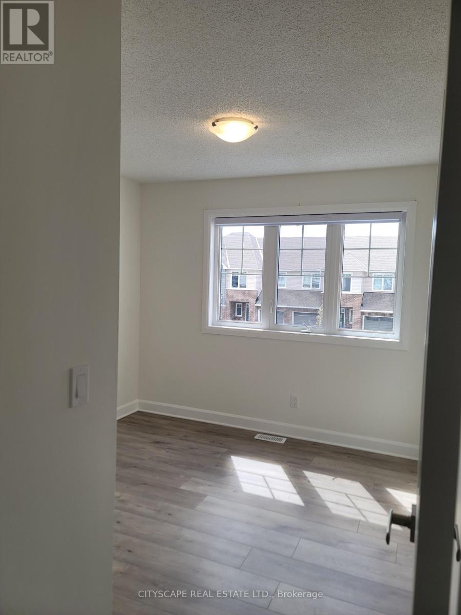326 BUCKTHORN DRIVE - 12
