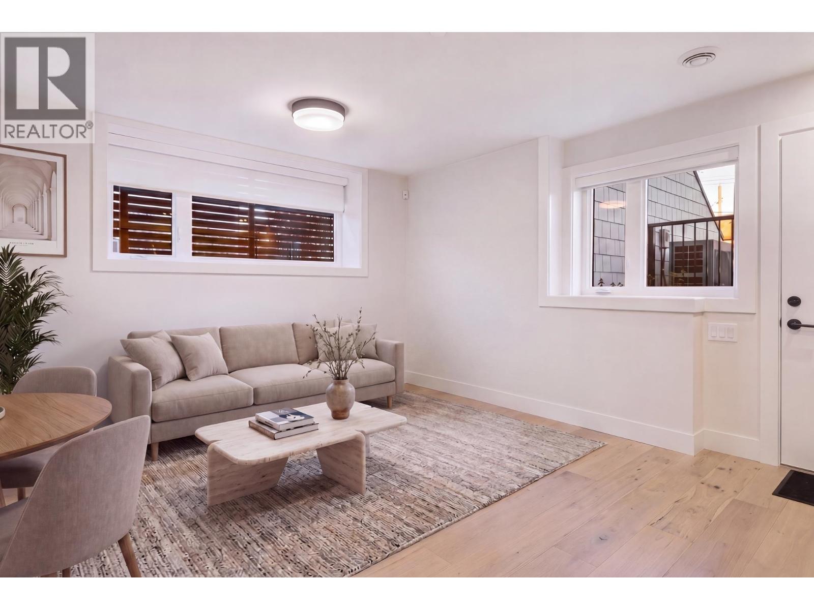 1 1933 TEMPLETON Drive - photo 2
