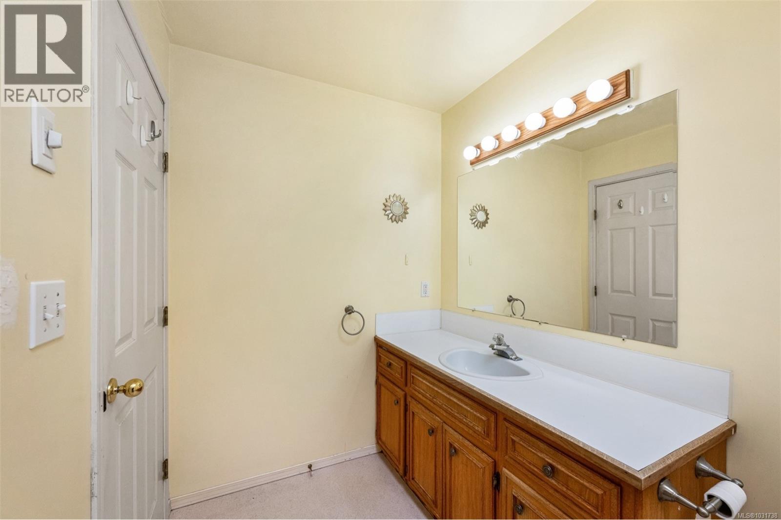3517 Doncaster Dr - 30