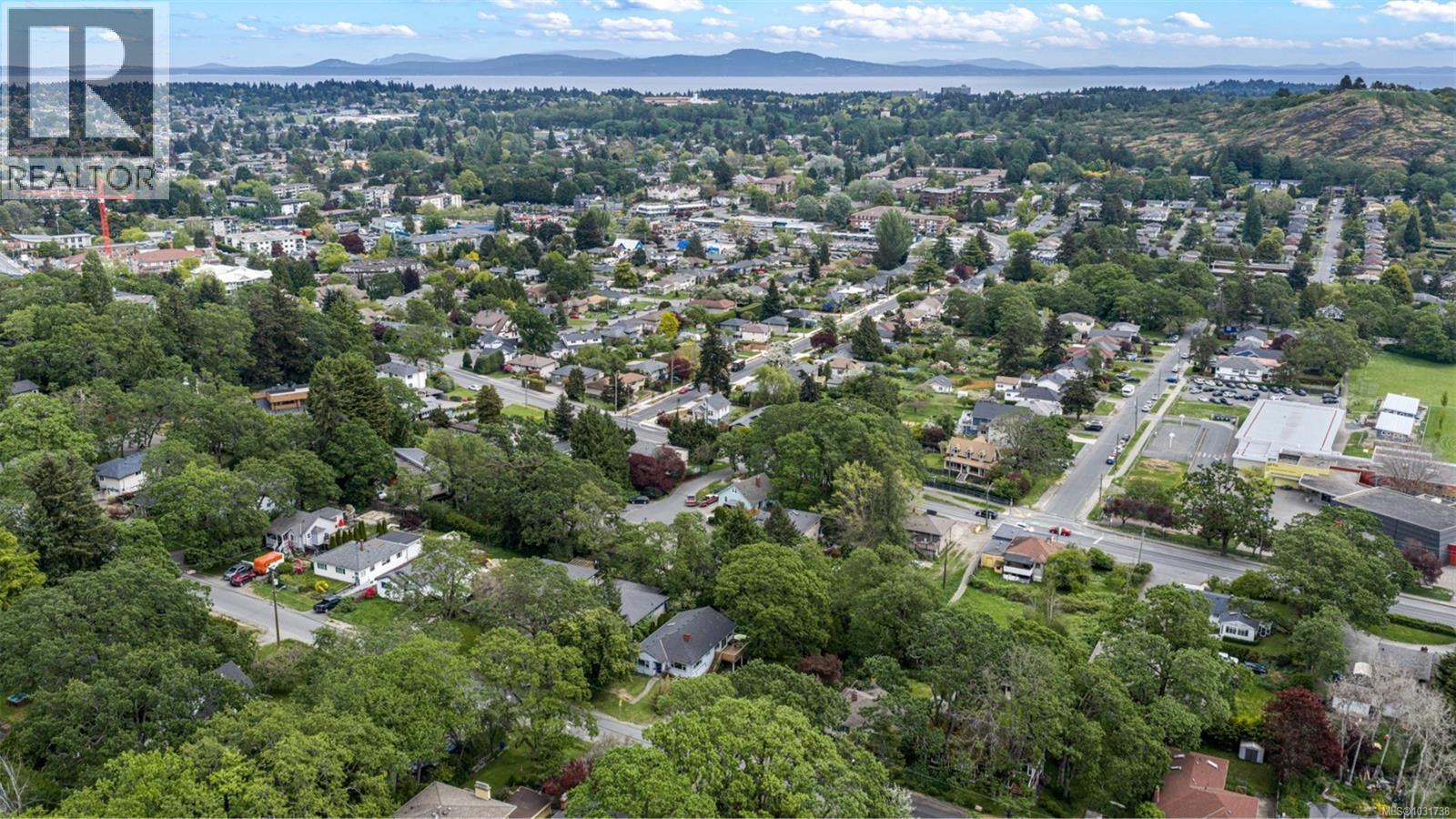  3517 Doncaster Drive, Saanich