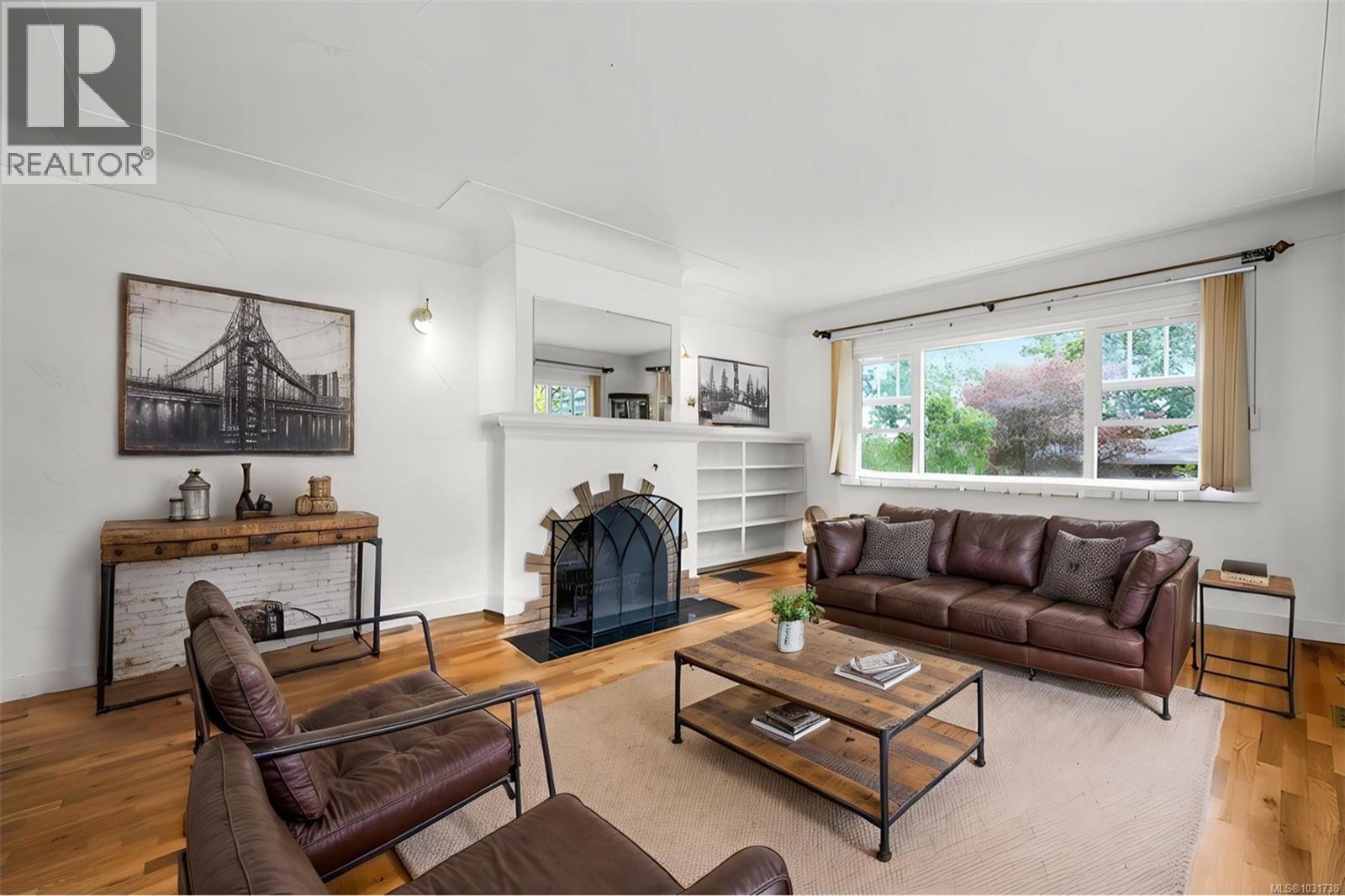  3517 Doncaster Drive, Saanich