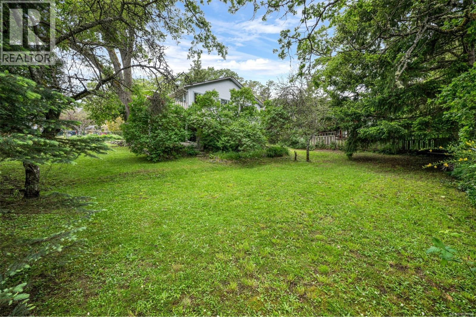 3517 Doncaster Dr - 35