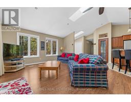 479 East Clear Bay Road, Trent Lakes, ON K0M2A0 Photo 13