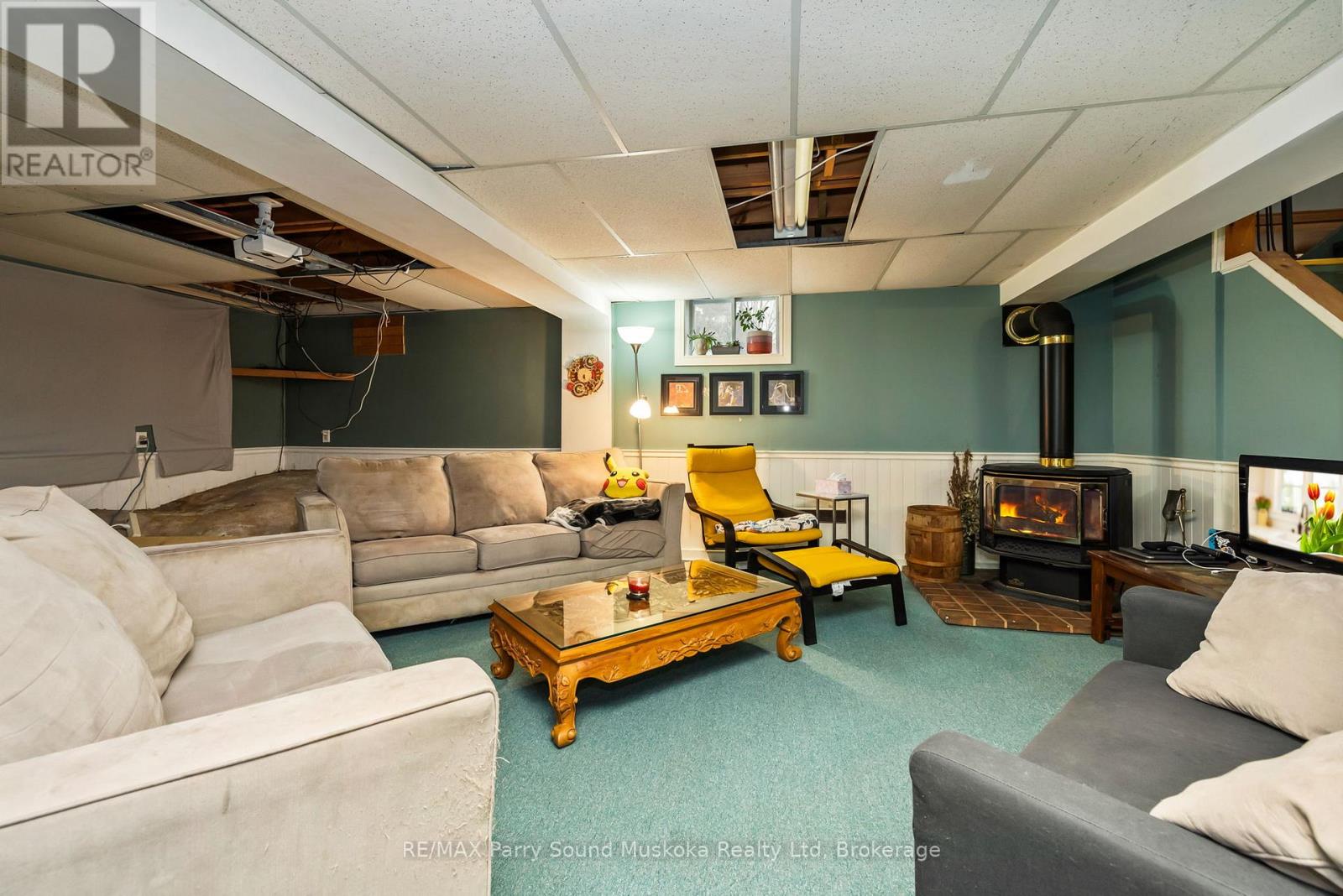54 PINERIDGE DRIVE - 22