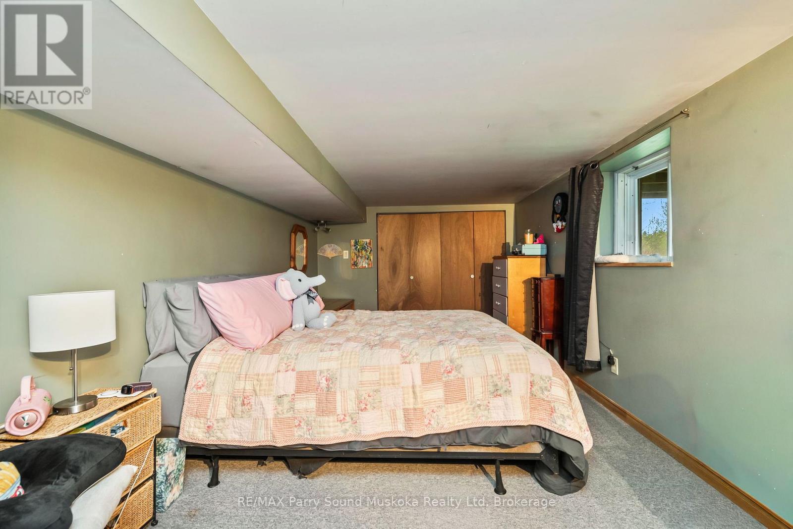 54 PINERIDGE DRIVE - 25
