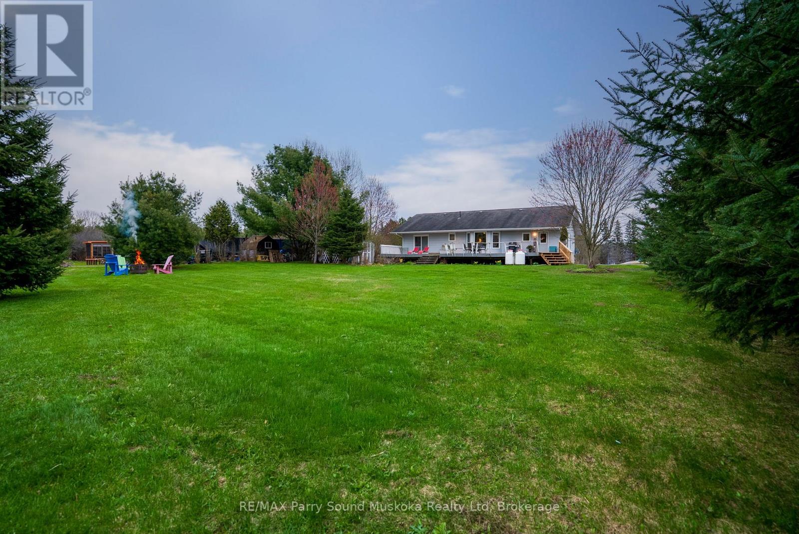 54 PINERIDGE DRIVE - 32