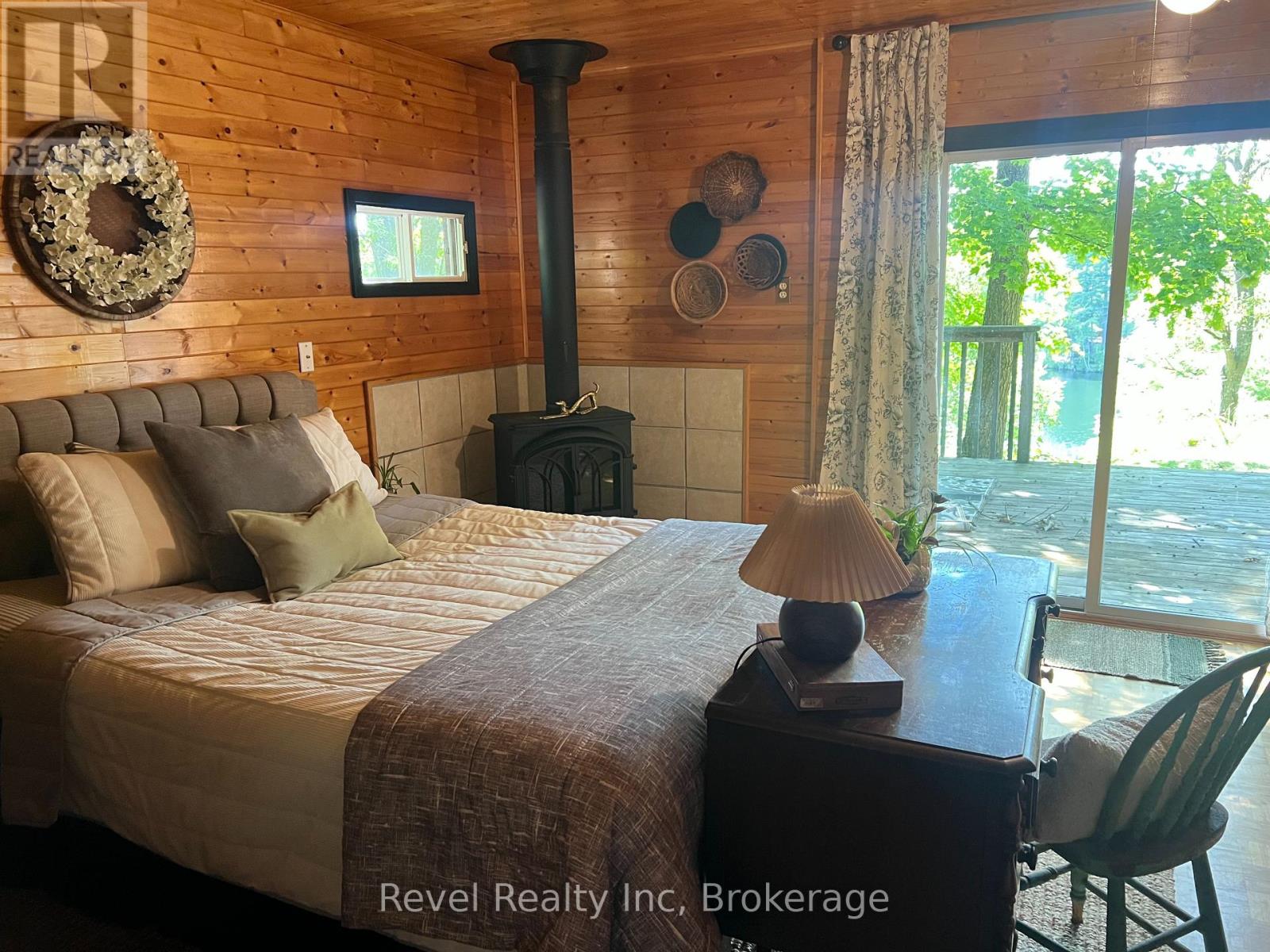 14 SWALLOW ROAD - 26