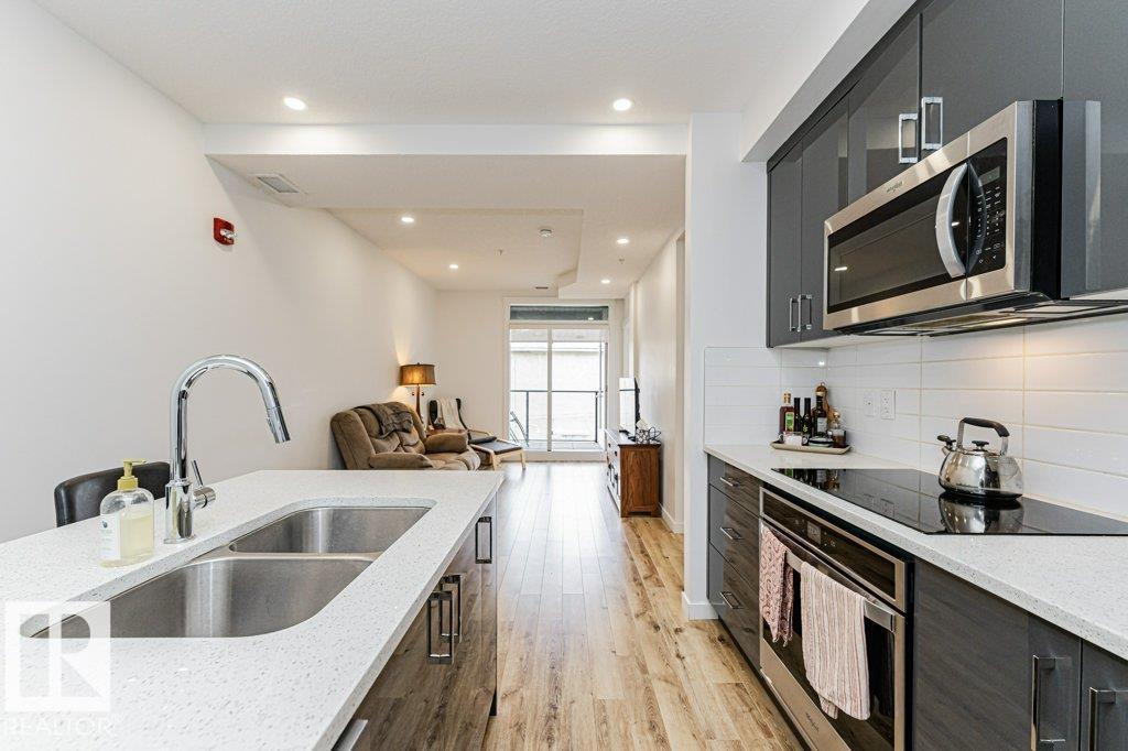 #214 11503 76 AV NW, Edmonton
