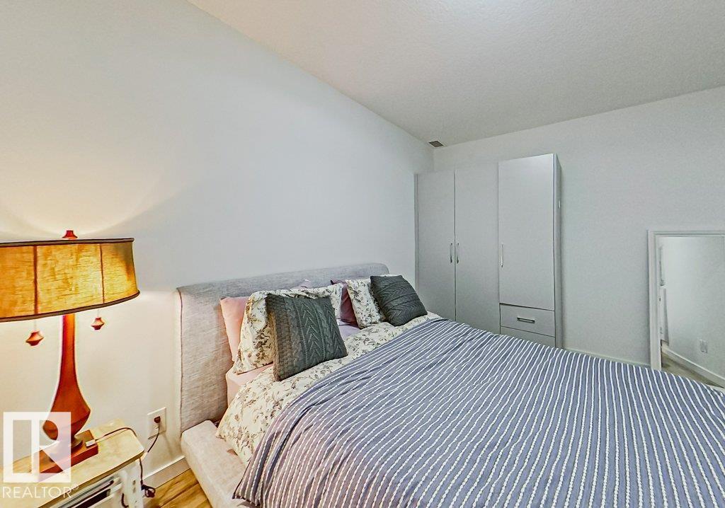 #214 11503 76 AV NW, Edmonton
