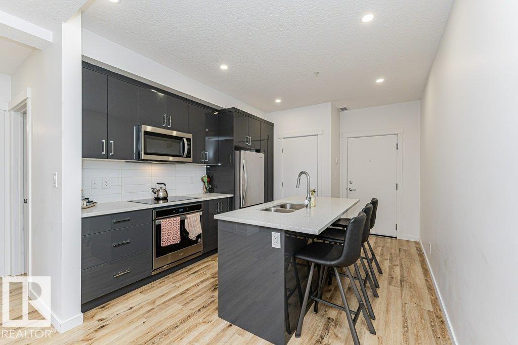#214 11503 76 AV NW, Edmonton