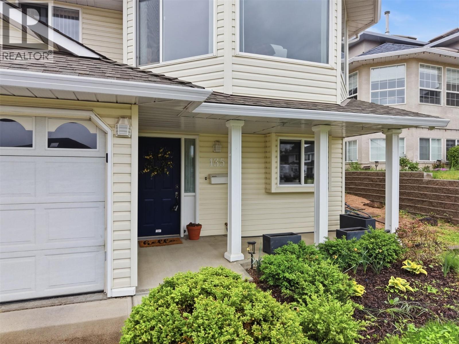 135 CHANCELLOR Drive - 4