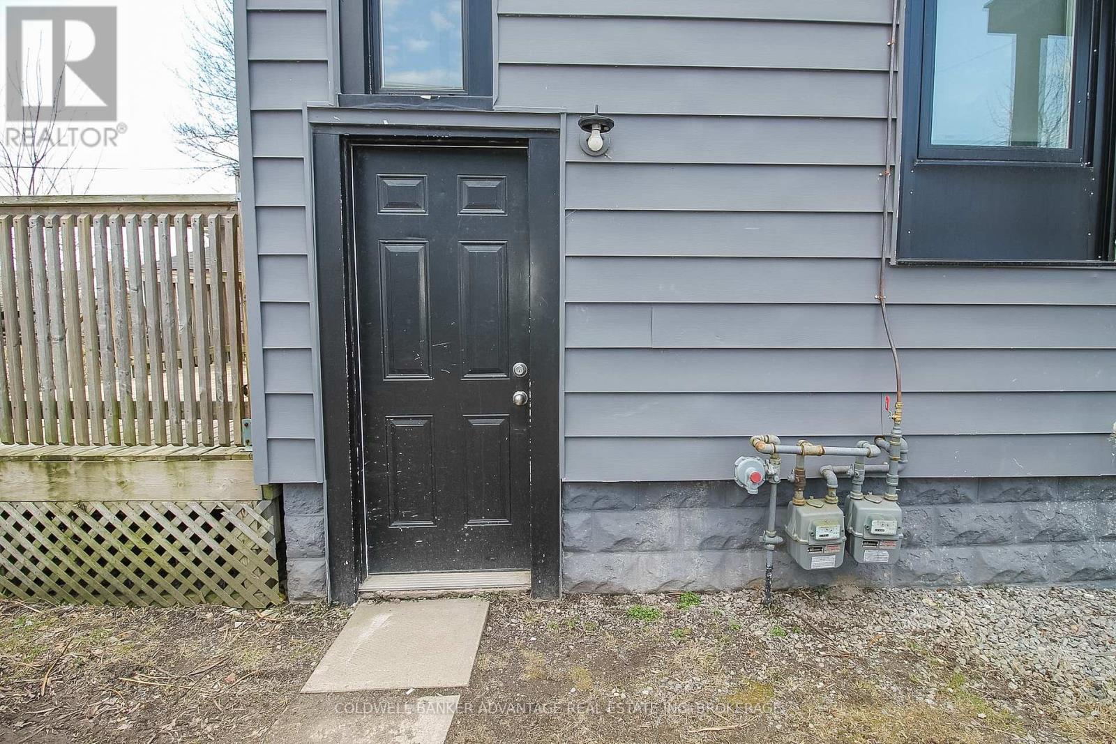 123 DAIN AVENUE - Image 2