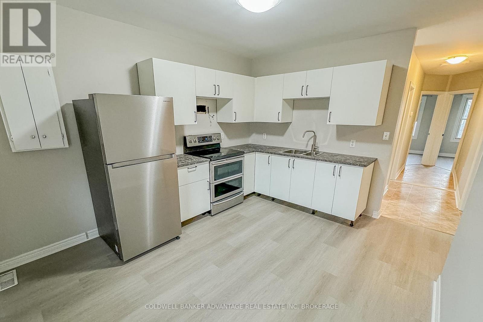 123 DAIN AVENUE - 21