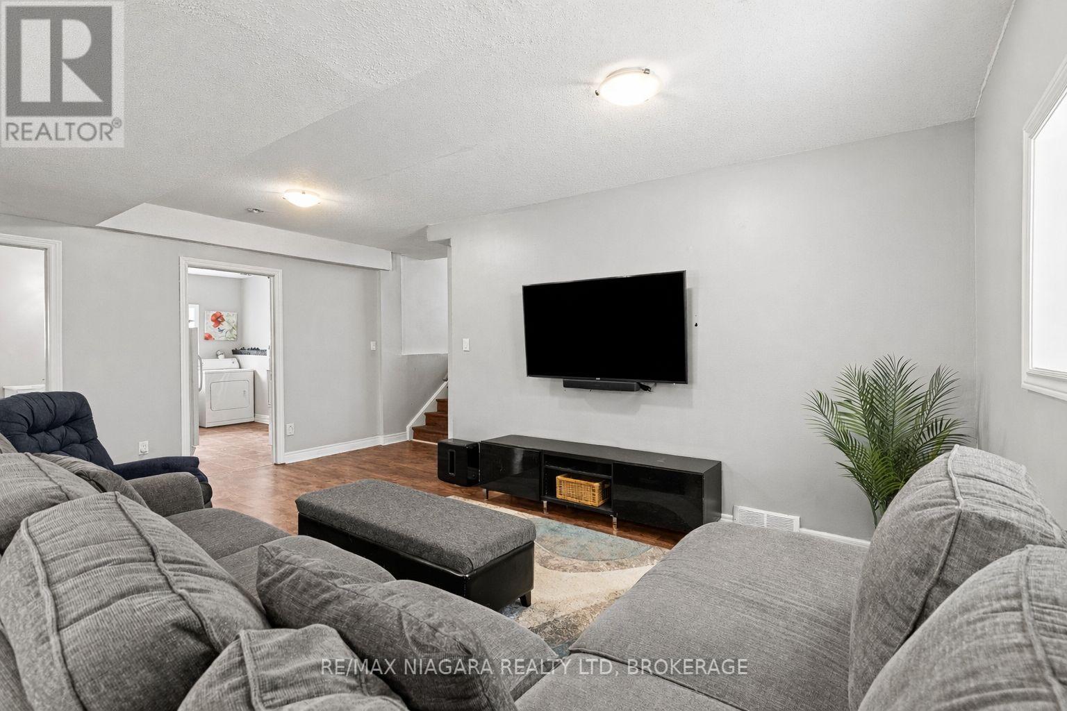 7852 CHARNWOOD AVENUE - 13