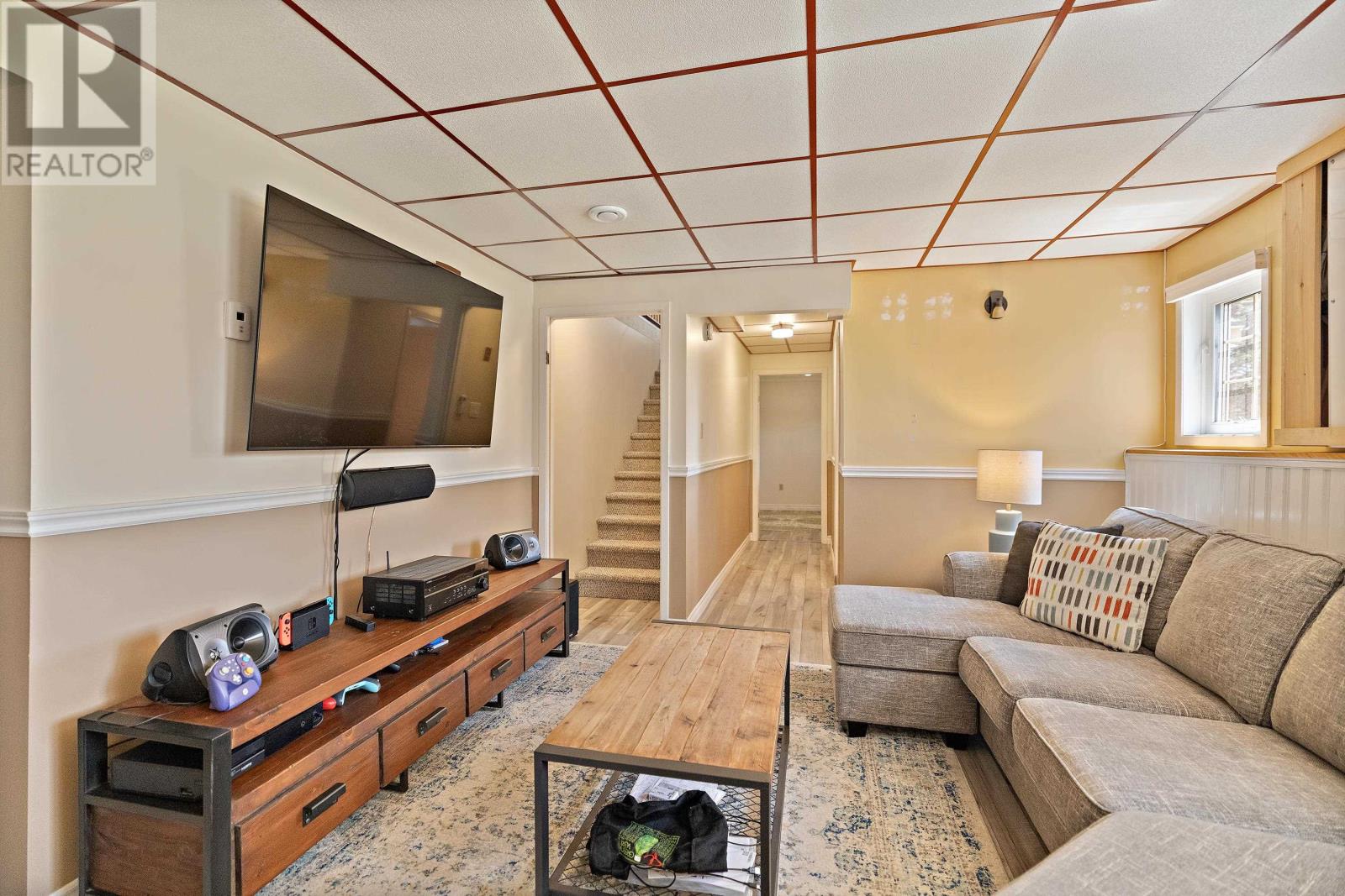 58 Glenthorn Avenue - 27