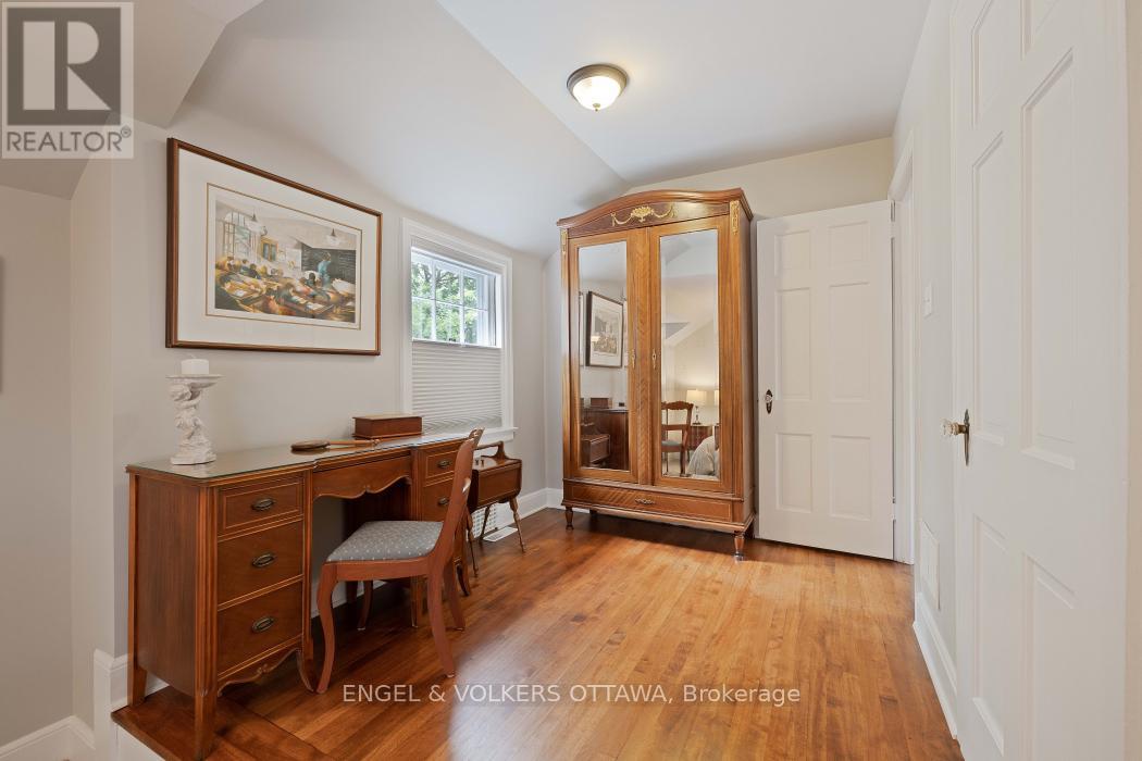 215 SPRINGFIELD ROAD - 21