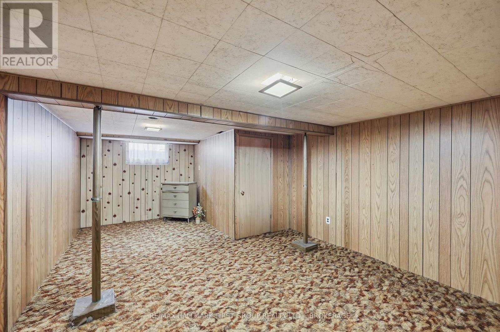71 MORENZ CRESCENT - 29