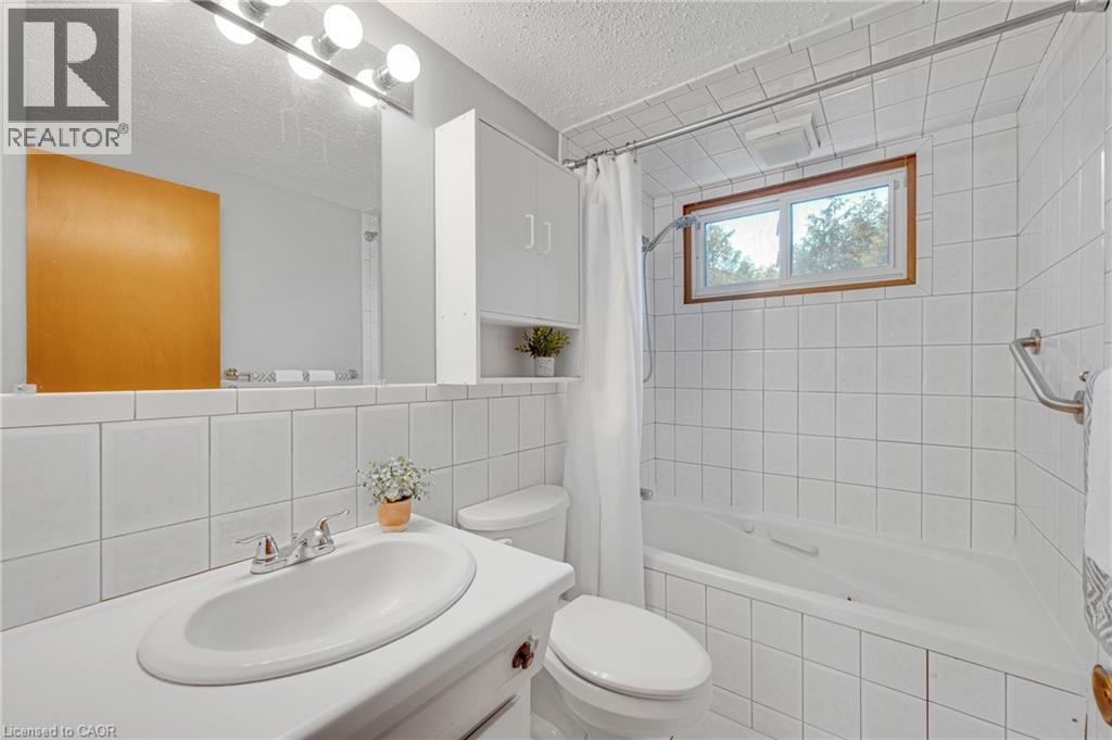 3 TANAGER Court - 12