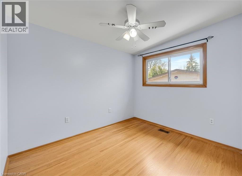 3 TANAGER Court - 16
