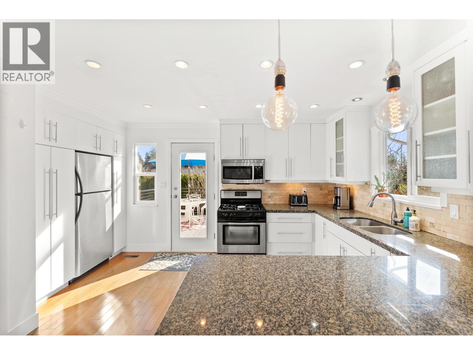 4 Bed, 3 Bath House for Sale in Delta – 1664 58 STREET, Delta - Image 32