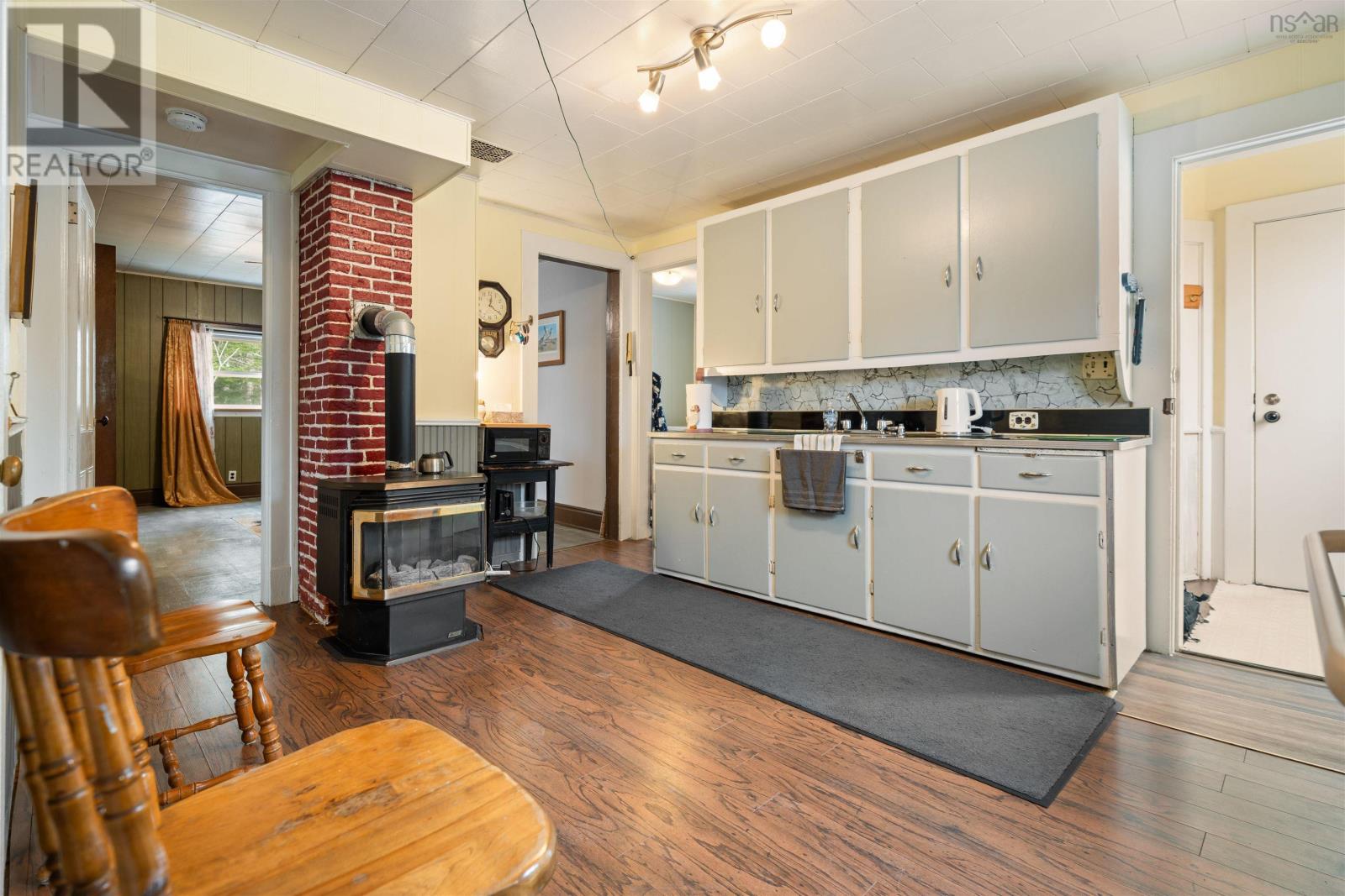 13510 Highway 316 - 11