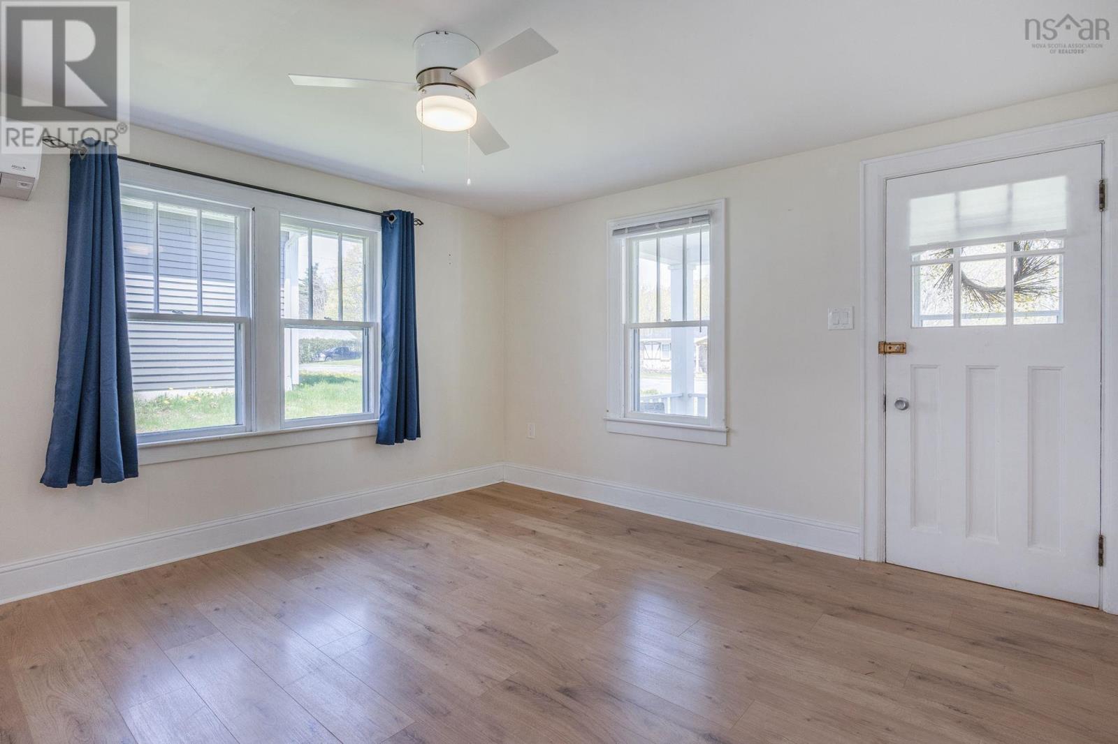 Property 11 of 46 of 38 Woodworth Road