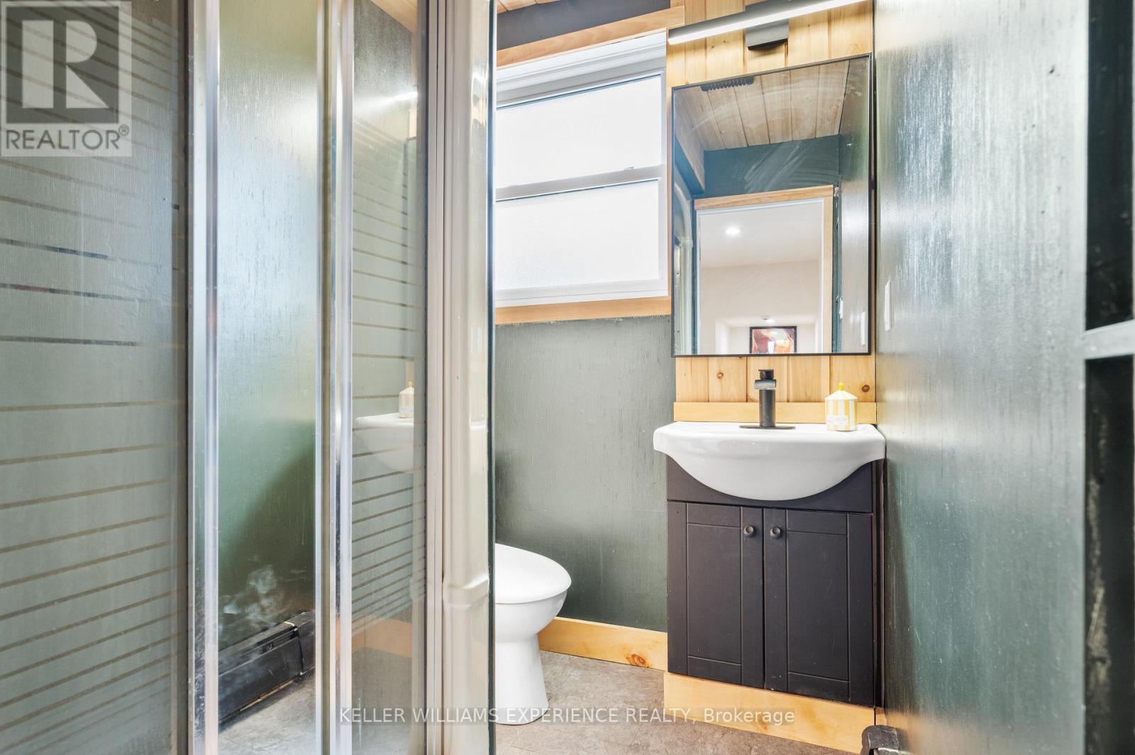 2668 WESTSHORE CRESCENT - 17