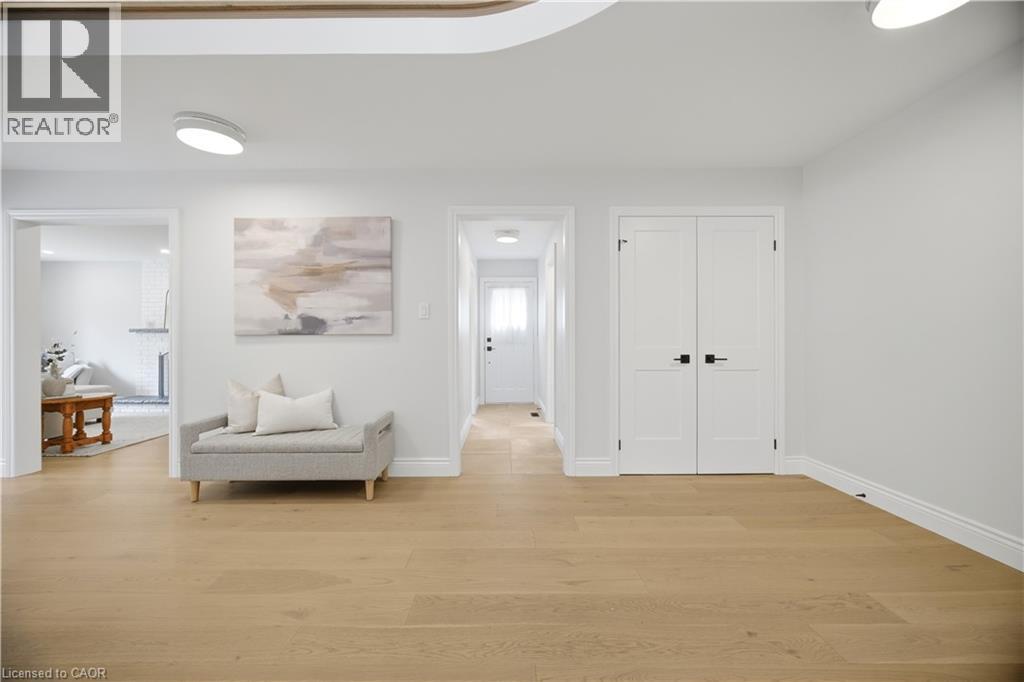 1219 PRIORY Court, Oakville, Ontario, L6M1B5 — Photo 37