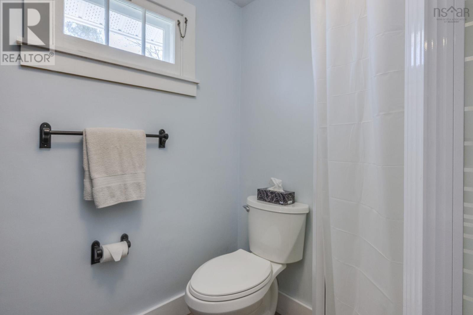 Property 12 of 46 of 38 Woodworth Road