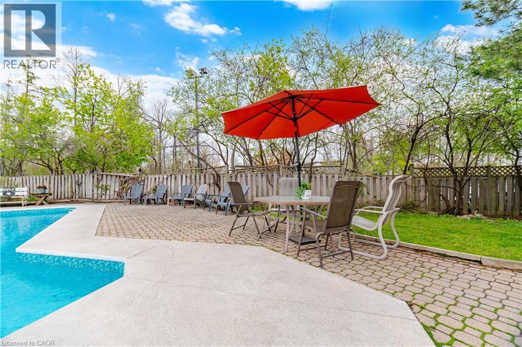 1219 PRIORY Court, Oakville, Ontario, L6M1B5 — Photo 25