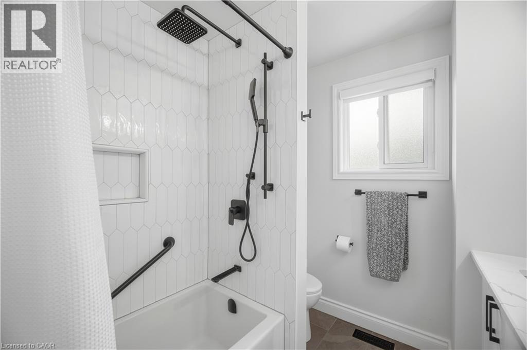 1219 PRIORY Court, Oakville, Ontario, L6M1B5 — Photo 34