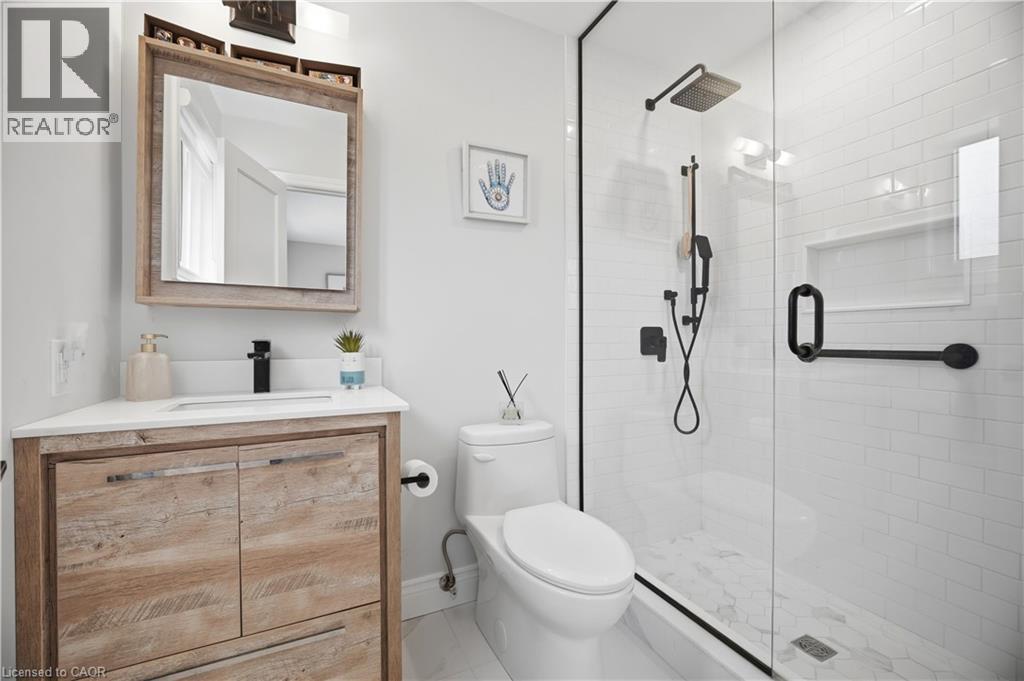 1219 PRIORY Court, Oakville, Ontario, L6M1B5 — Photo 43