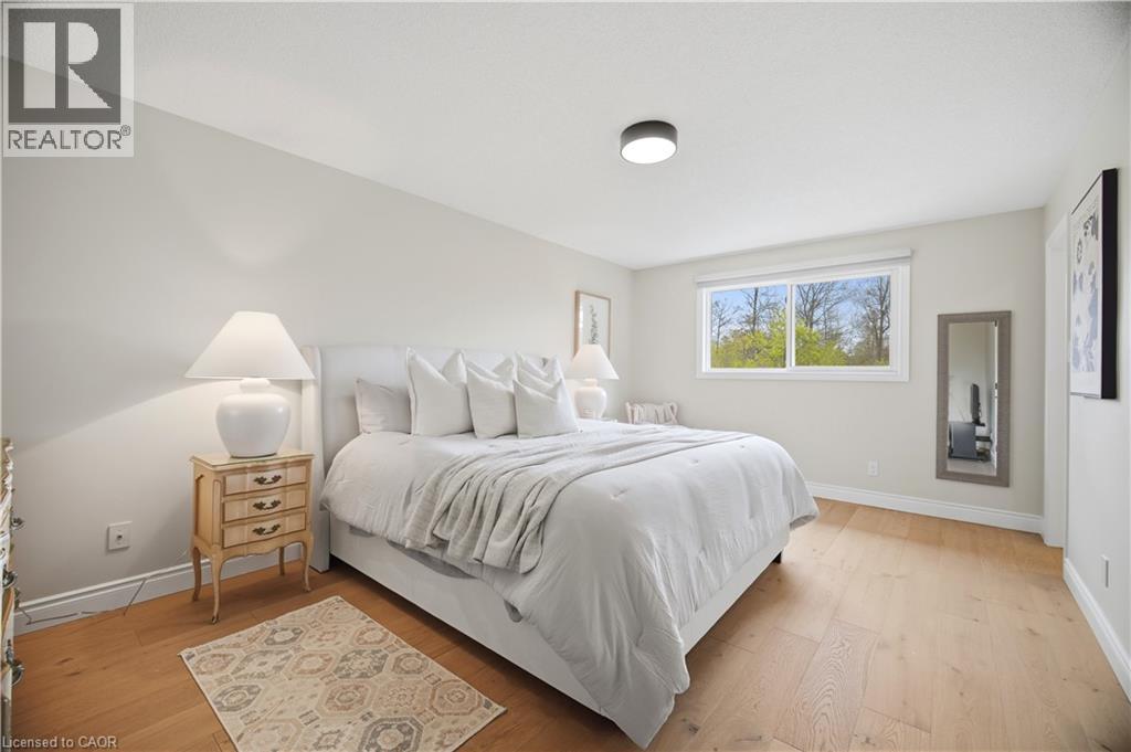 1219 PRIORY Court, Oakville, Ontario, L6M1B5 — Photo 15