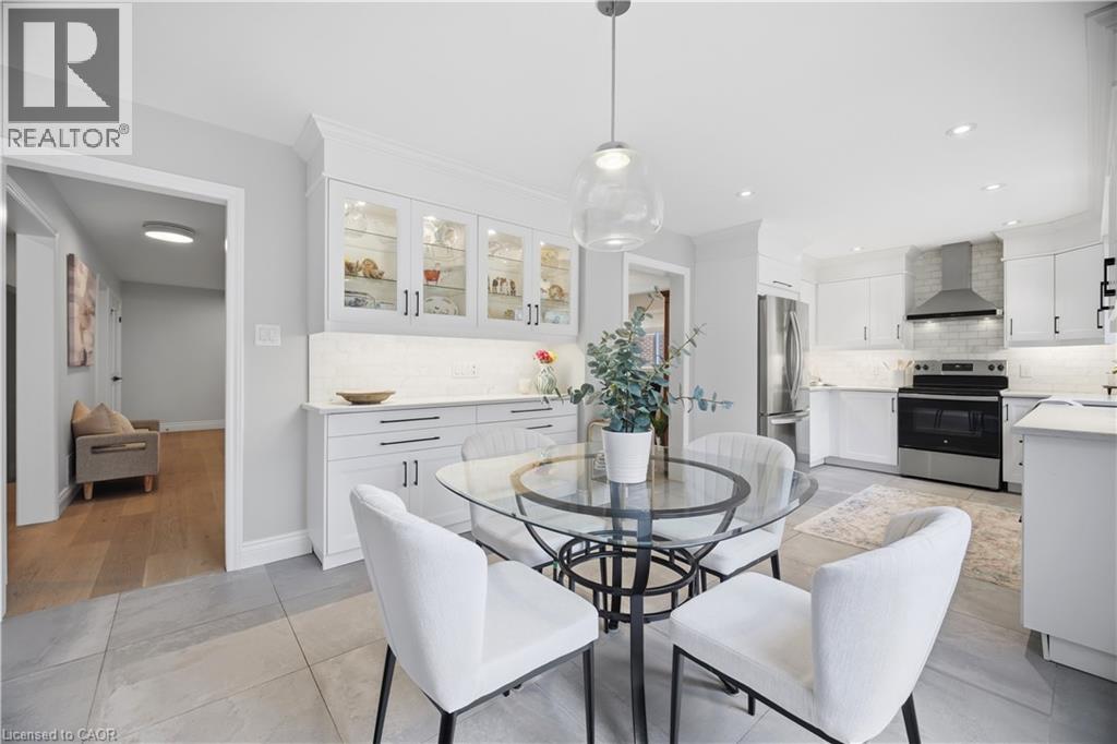 1219 PRIORY Court, Oakville, Ontario, L6M1B5 — Photo 21