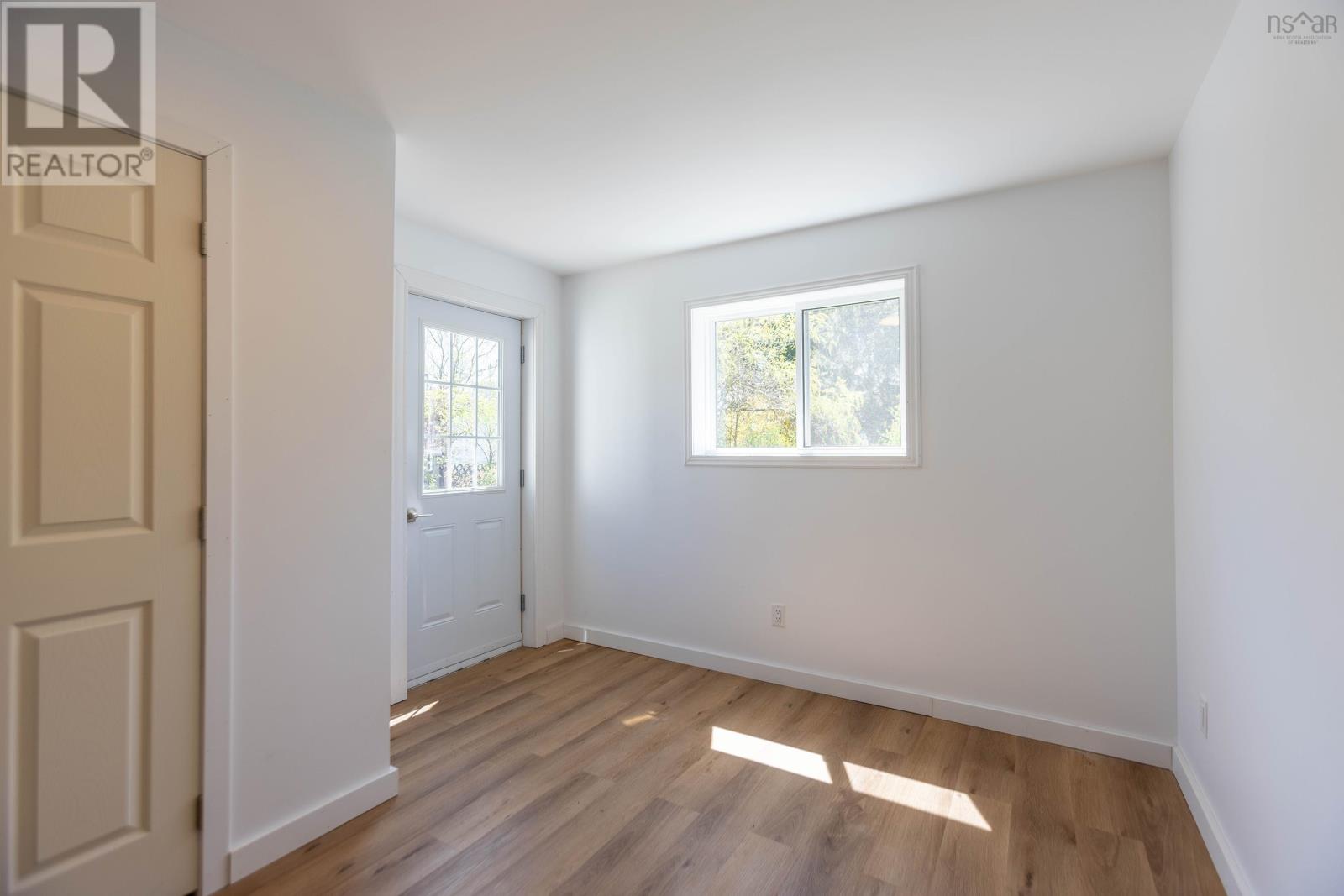 Property 20 of 30 of 35 East Pleasant Street