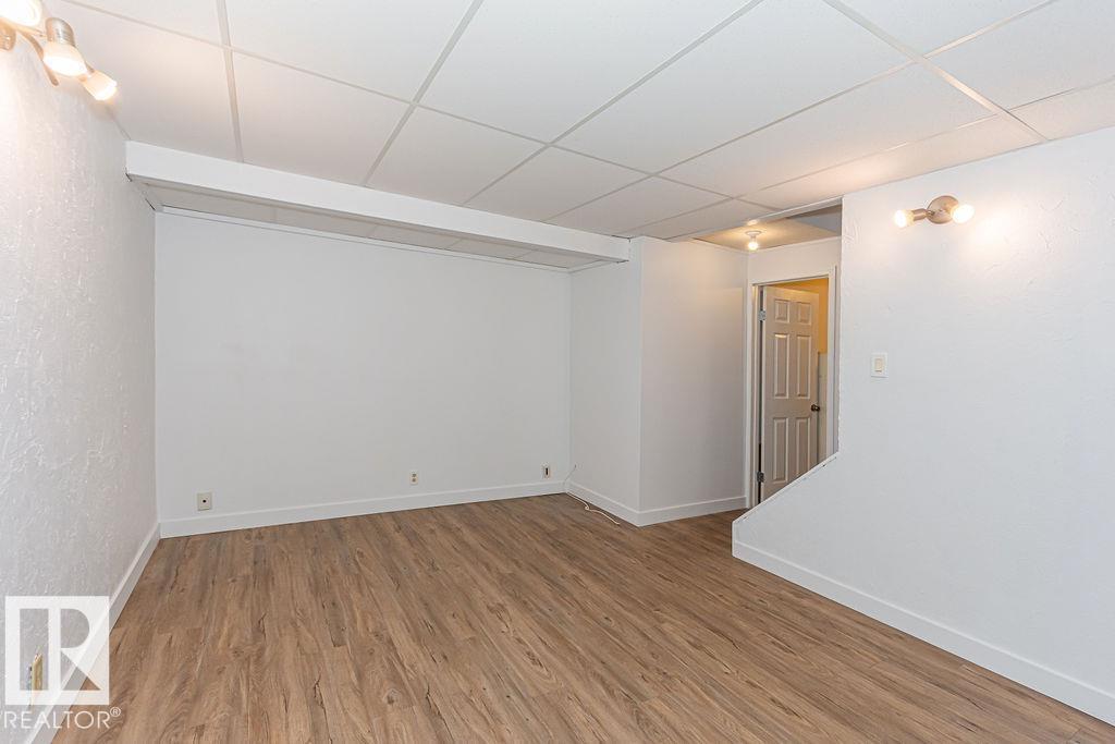 1035 VILLAGE DR, Sherwood Park