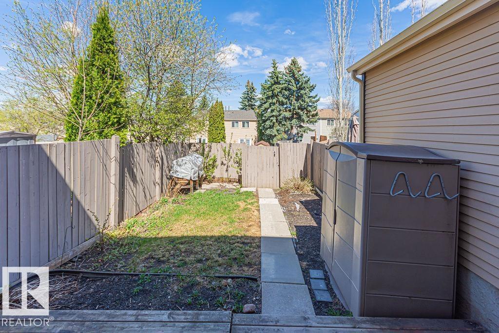 1035 VILLAGE DR, Sherwood Park