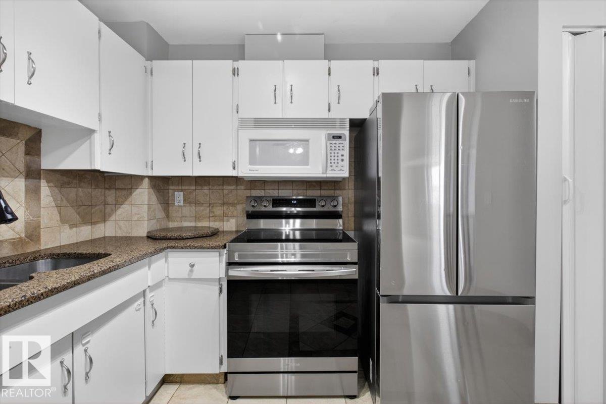 1066 KNOTTWOOD RD E NW - 11