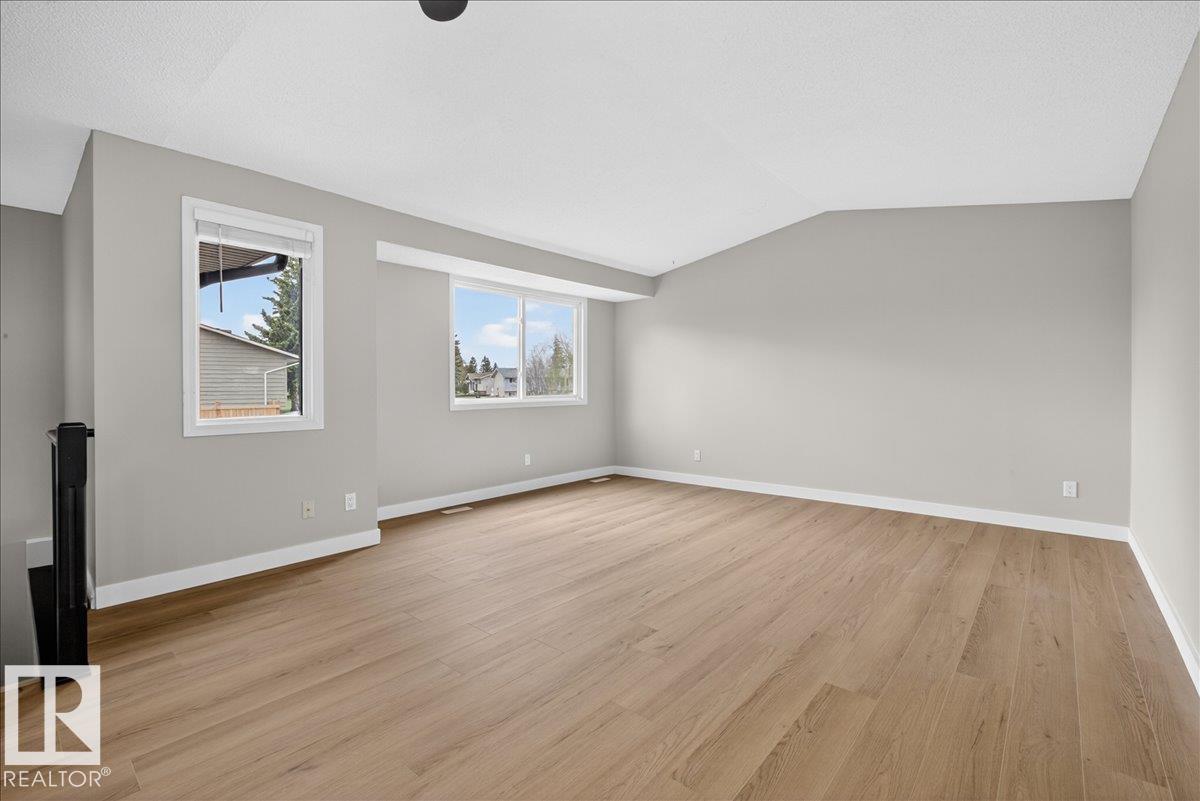 1066 KNOTTWOOD RD E NW - 4