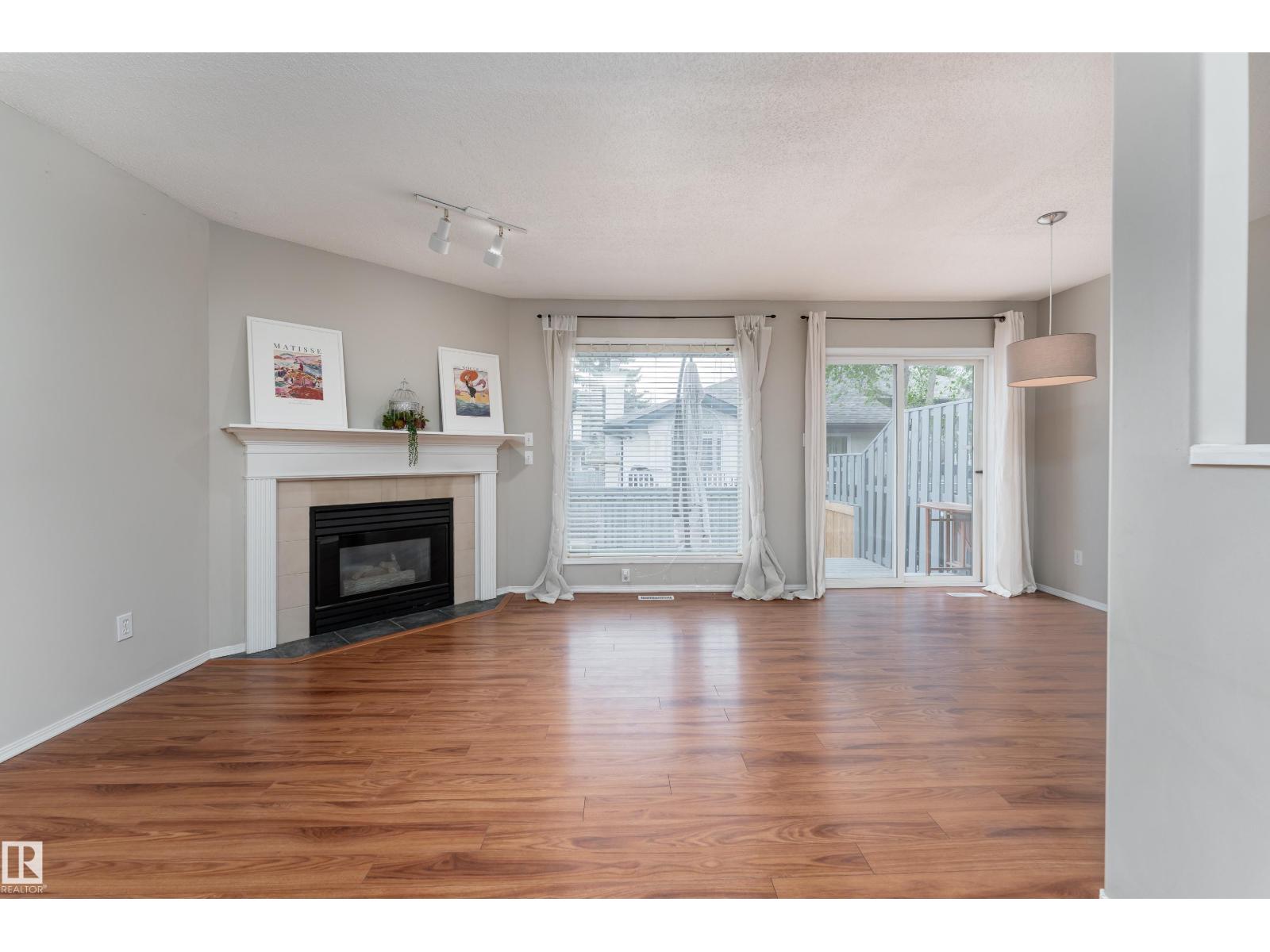 121 BULYEA RD NW - 10